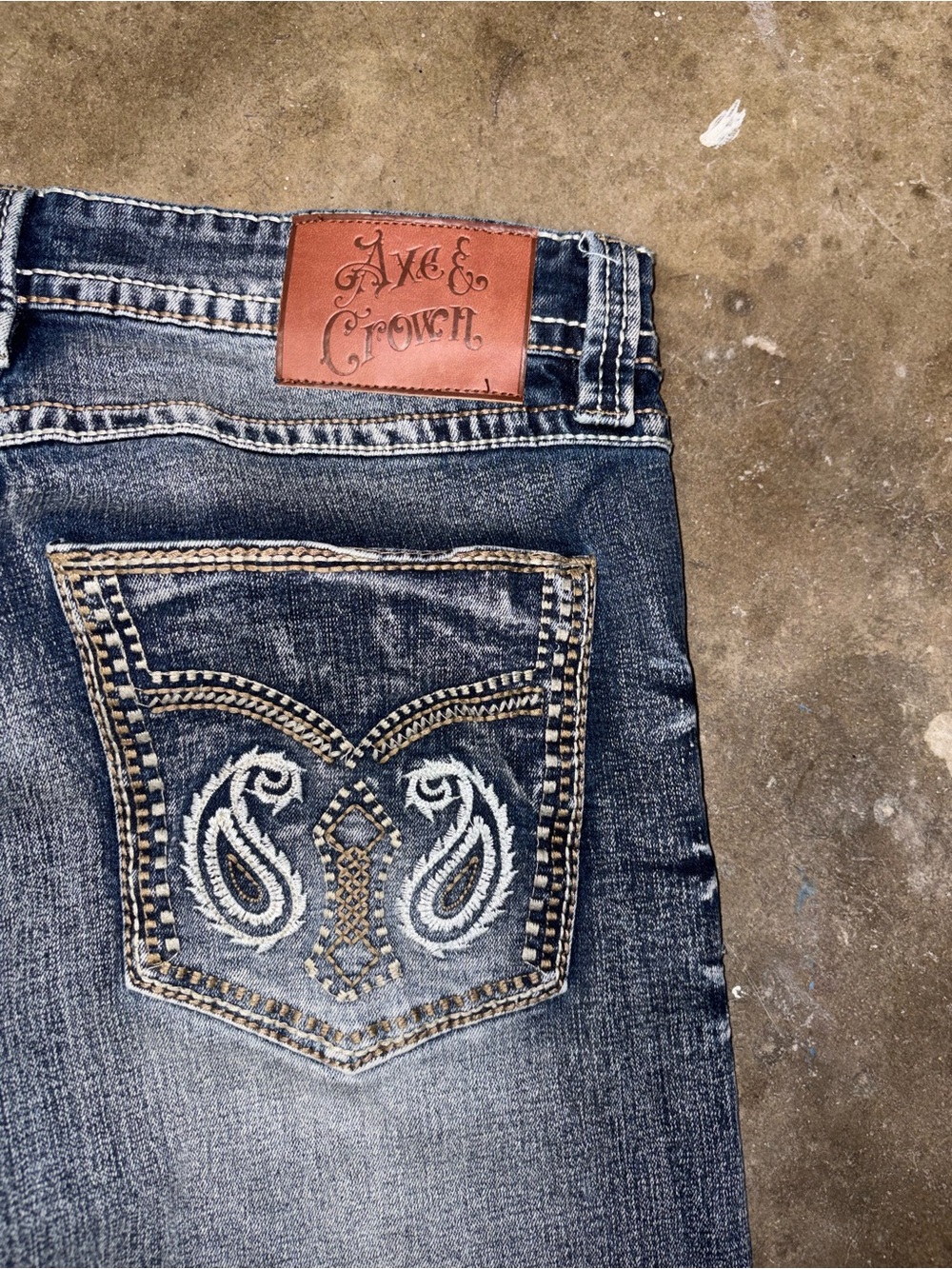 Axe & Crown Distressed Embroidered Back Pocket Jeans - Blue